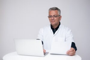 1763285959_69199bc78ff3f_dr-graur