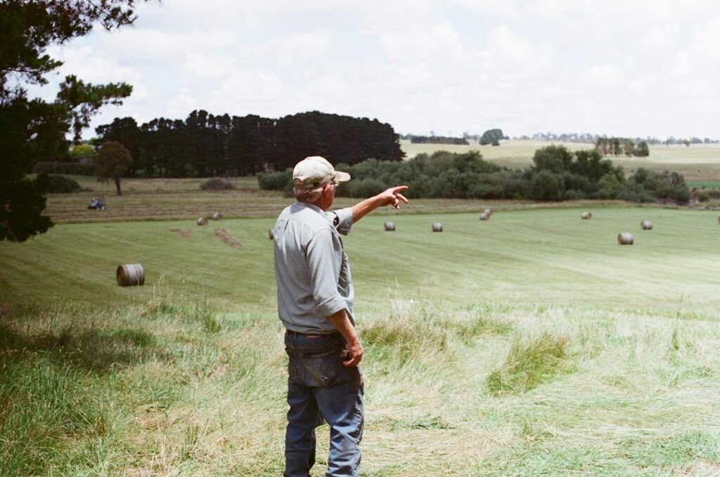 Photo rural life guide experts data